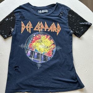 Def Leppard Distressed Sequin Graphic Black Band Shirt/Dress - Large